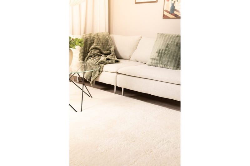 Ryamato Royal Deluxe - 140x200 cm, Kermainen - Kodintekstiilit & matot - Matto - Moderni matto - Nukkamatto