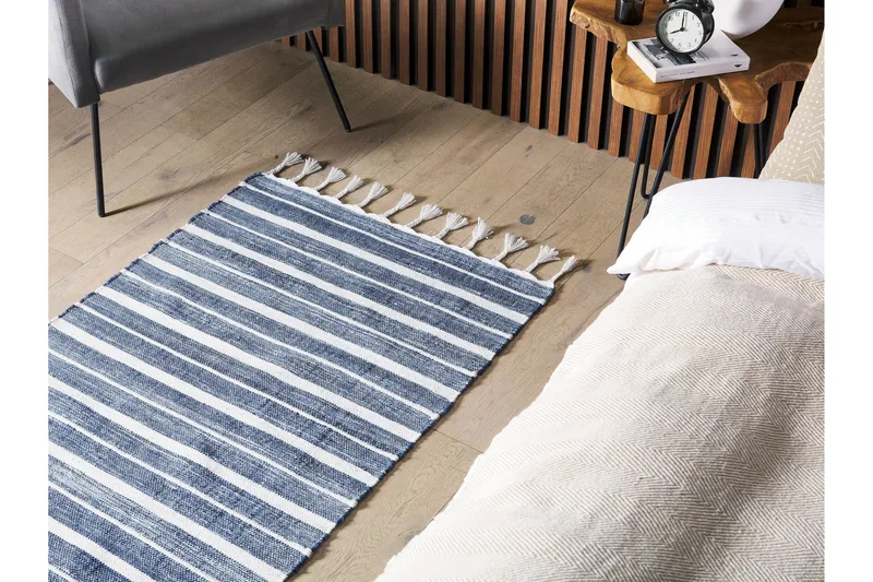 Ryijymatto Bademli 80x150 cm - Sininen - Kodintekstiilit & matot - Matto - Tasokudotut matot