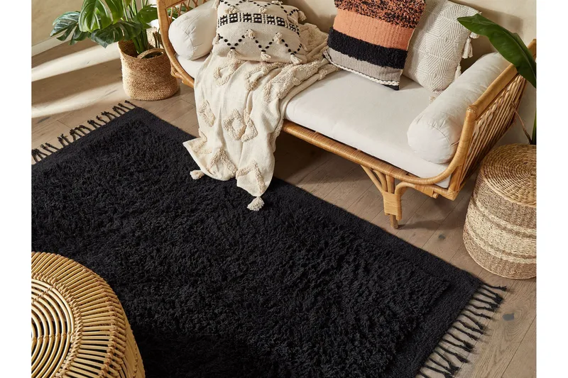 Ryijymatto Bitlis 140x200 cm - Musta - Kodintekstiilit & matot - Matto - Moderni matto - Puuvillamatto