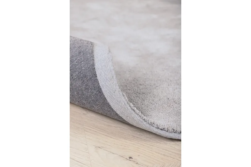 Matto Viskoosijäljitelmä Undra 170x240 - Hopea - Kodintekstiilit & matot - Matto - Moderni matto - Viskoosimatto & keinosilkkimatto