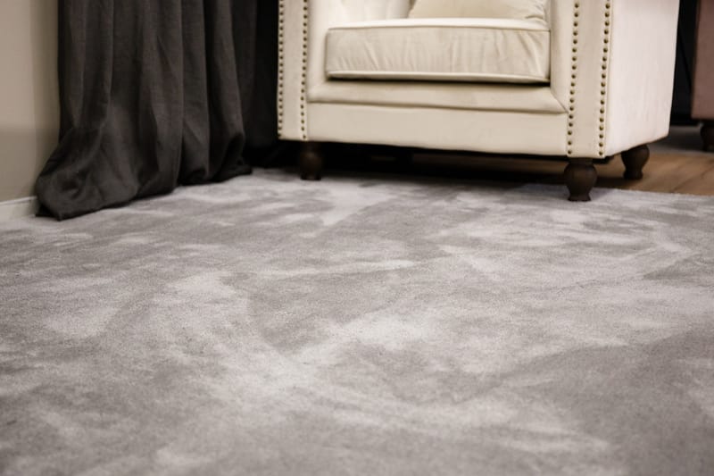 Matto Viskoosijäljitelmä Undra 170x240 - Hopea - Kodintekstiilit & matot - Matto - Moderni matto - Viskoosimatto & keinosilkkimatto