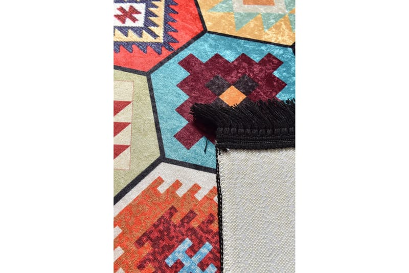 Matto Comb 140x190 cm - Monivärinen / Sametti - Kodintekstiilit & matot - Matto - Moderni matto - Wilton-matto