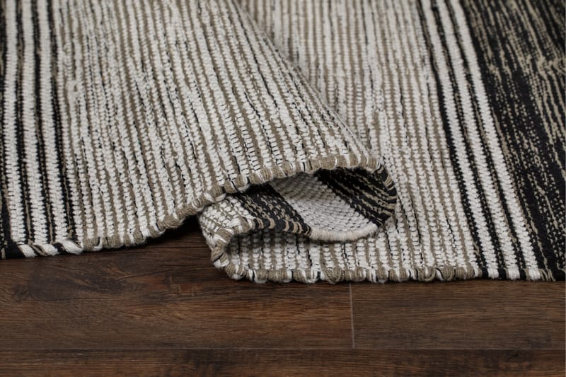 Matto Vindö 75x150 cm Musta - Musta - Kodintekstiilit & matot - Matto - Moderni matto - Wilton-matto