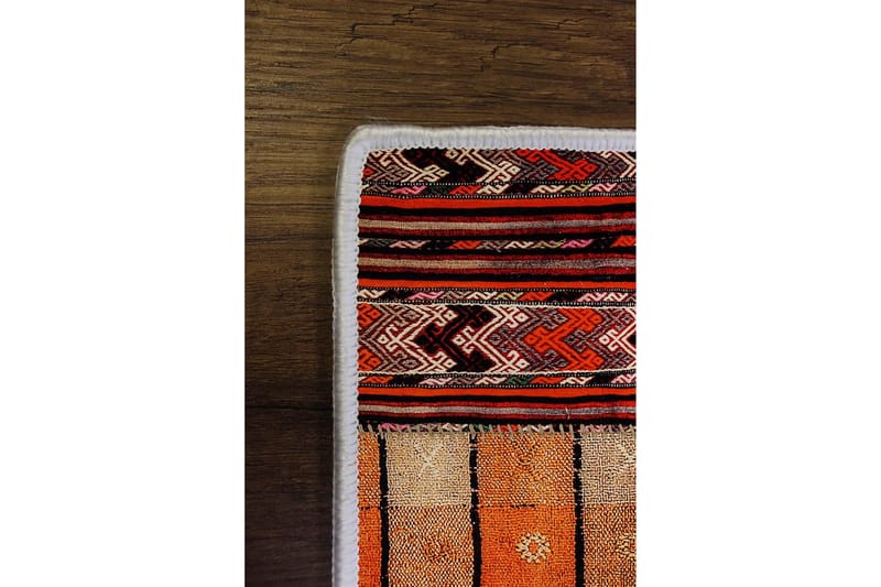 Matto Homefesto 50x80 cm - Monivärinen - Kodintekstiilit & matot - Matto - Moderni matto - Wilton-matto