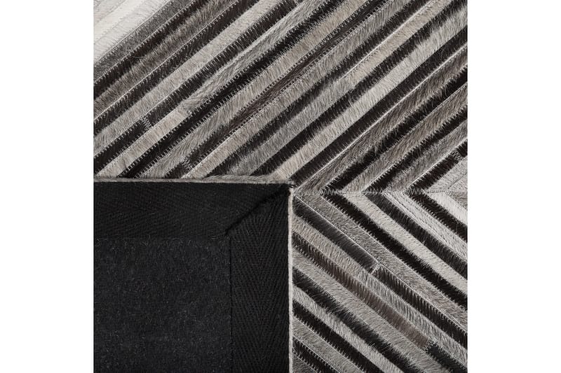 Nahkamatto Aytepe 140x200 cm - Harmaa - Kodintekstiilit & matot - Matto - Talja & nahkamatto