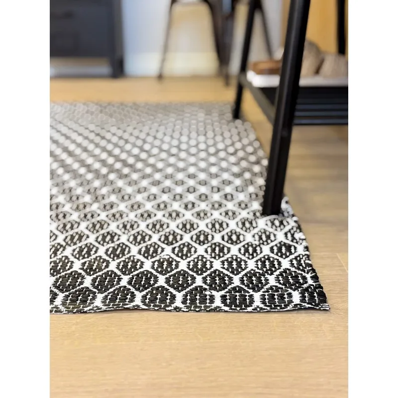 Muovimatto Hilma Link - 70x150 cm, Musta - Kodintekstiilit & matot - Matto - Ulkomatto - Parvekematto & terassimatto