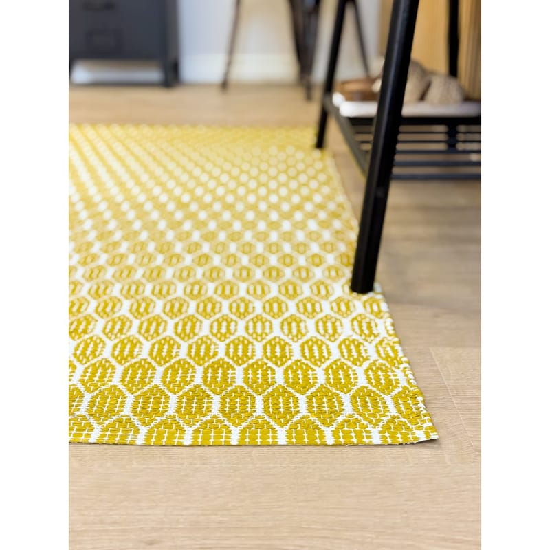 Muovimatto Hilma Link - 70x200 cm, Keltainen - Kodintekstiilit & matot - Matto - Ulkomatto - Parvekematto & terassimatto