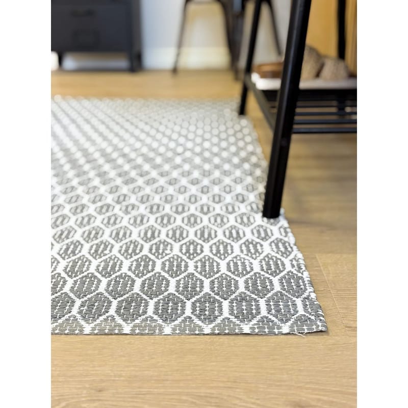 Muovimatto Hilma Link - 70x250 cm, Harmaa - Kodintekstiilit & matot - Matto - Ulkomatto - Parvekematto & terassimatto