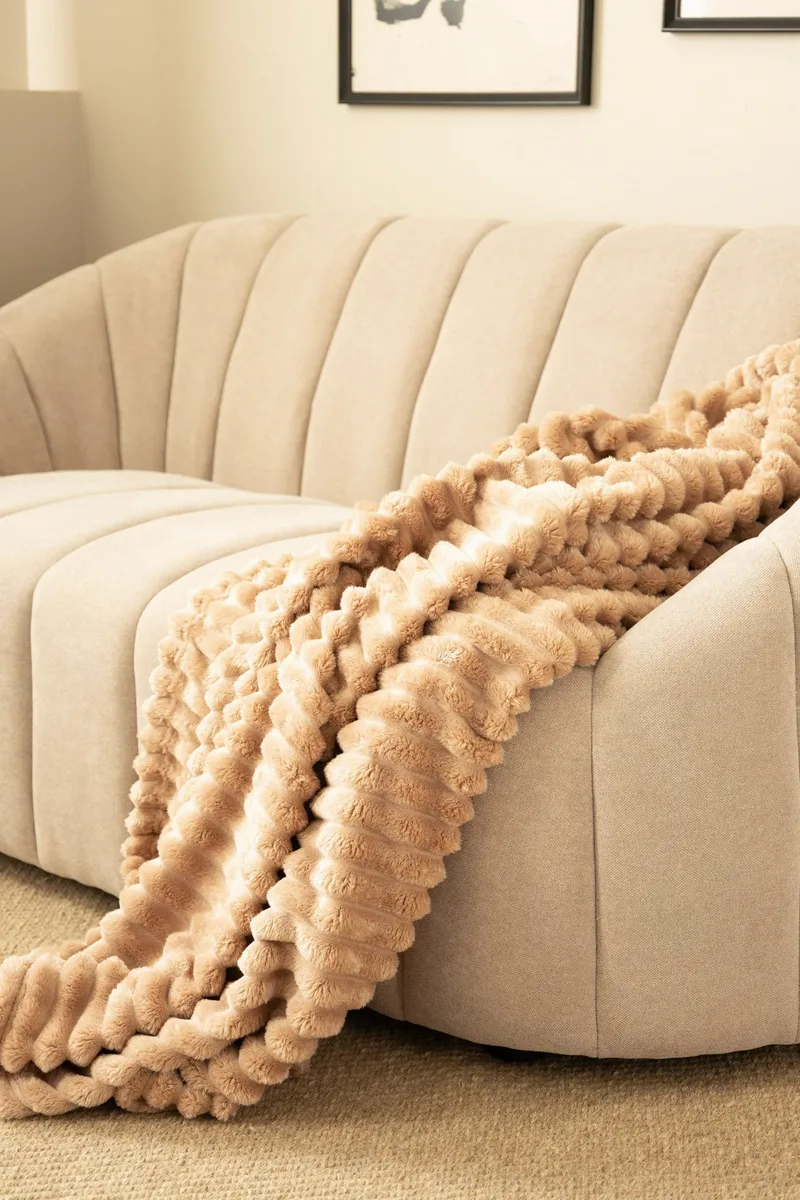 Torkkupeitto Stripe 130x170 cm - Karamelli - Kodintekstiilit & matot - Tyyny & torkkupeitto - Torkkupeitto & viltti - Sherpapeitto