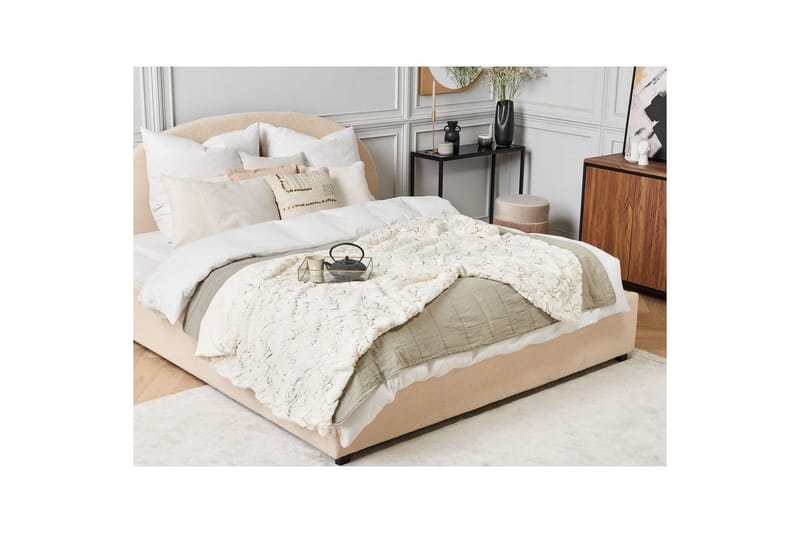 Viltti Godavari Beige/kulta, 130x180 cm - Beige/kulta, 130x180 cm - Kodintekstiilit & matot - Tyyny & torkkupeitto - Torkkupeitto & viltti - Sherpapeitto