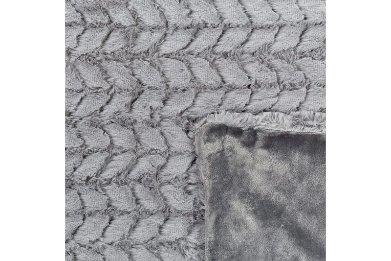 Viltti Saraswati 150x200 cm - 150x200 cm - Kodintekstiilit & matot - Tyyny & torkkupeitto - Torkkupeitto & viltti - Sherpapeitto