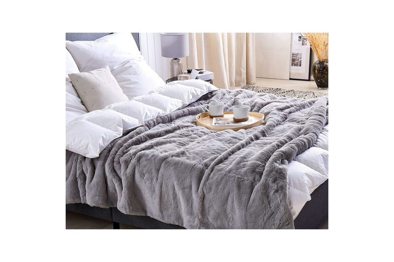 Viltti Chaab Harmaa, 200x220 cm - Harmaa, 200x220 cm - Kodintekstiilit & matot - Tyyny & torkkupeitto - Torkkupeitto & viltti