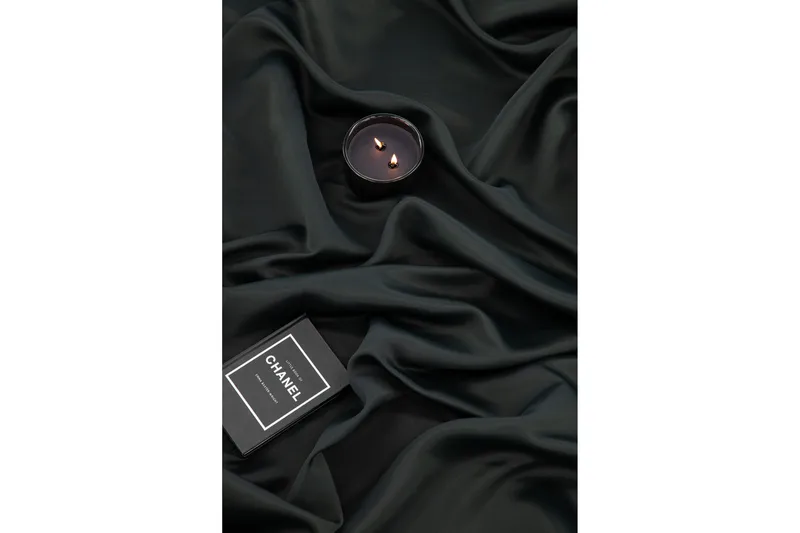 Verho Evelyn 90x135 cm - Musta - Kodintekstiilit & matot - Verhot - Sivuverho - Verho nauhakujalla