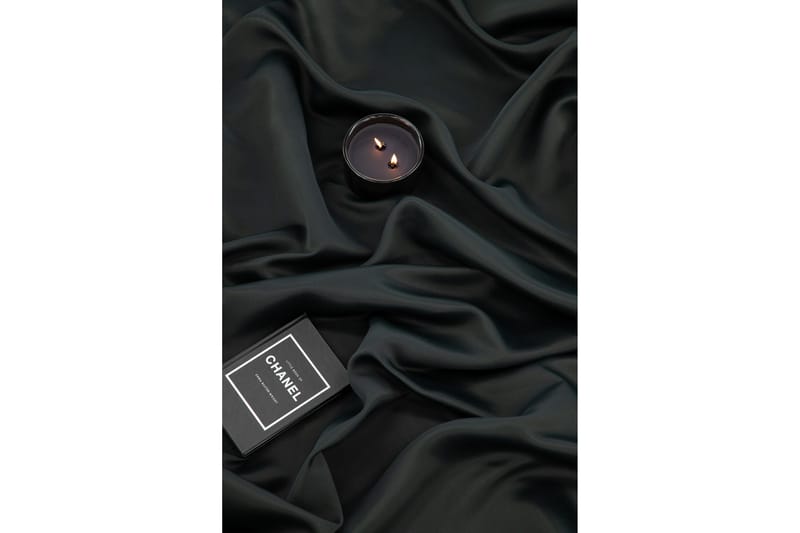 Verho Evelyn 90x135 cm - Musta - Kodintekstiilit & matot - Verhot - Sivuverho - Verho nauhakujalla