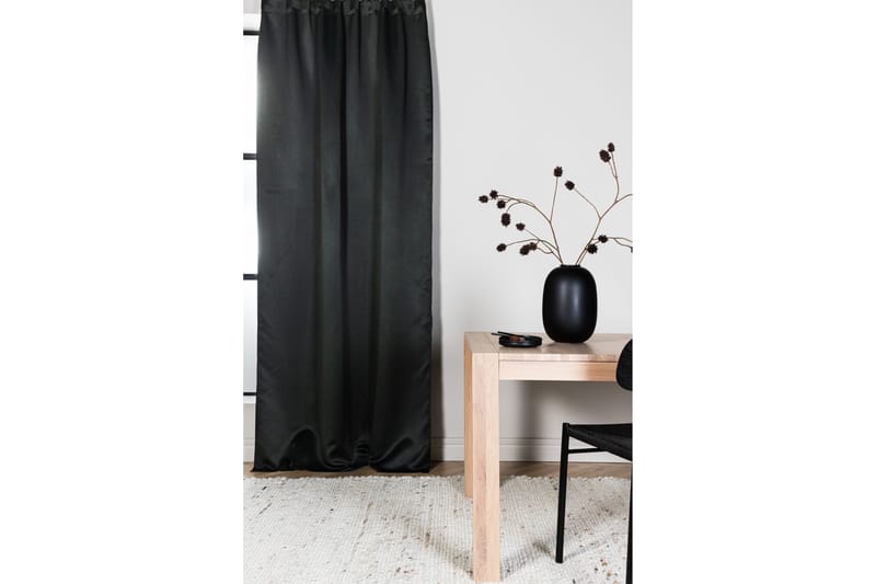 Verho Evelyn 90x135 cm - Musta - Kodintekstiilit & matot - Verhot - Sivuverho - Verho nauhakujalla