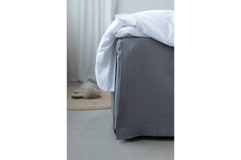 Sängynhelma Borganäs of Sweden - 160 x 200 + 45 cm, Tummanharmaa - Kodintekstiilit & matot - Vuodevaatteet - Helmalakana - Helmalakana yhden hengen sänkyyn