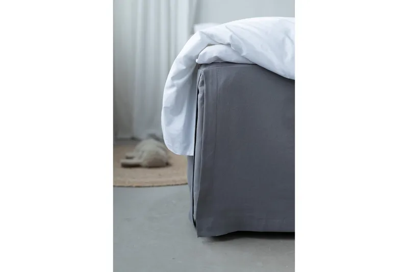Sängynhelma Borganäs of Sweden - 140 x 200 + 45 cm, Tummanharmaa - Kodintekstiilit & matot - Vuodevaatteet - Helmalakana - Helmalakana yhden hengen sänkyyn