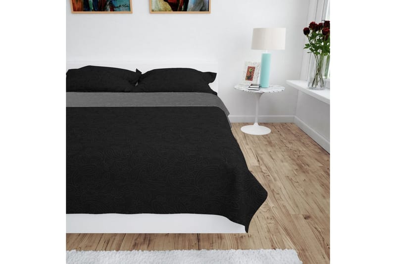 Kaksipuolinen tikattu päiväpeite 230x260 cm harmaa ja musta - Musta - Kodintekstiilit & matot - Vuodevaatteet - Päiväpeitto
 - Yhden hengen sängyn päiväpeitto