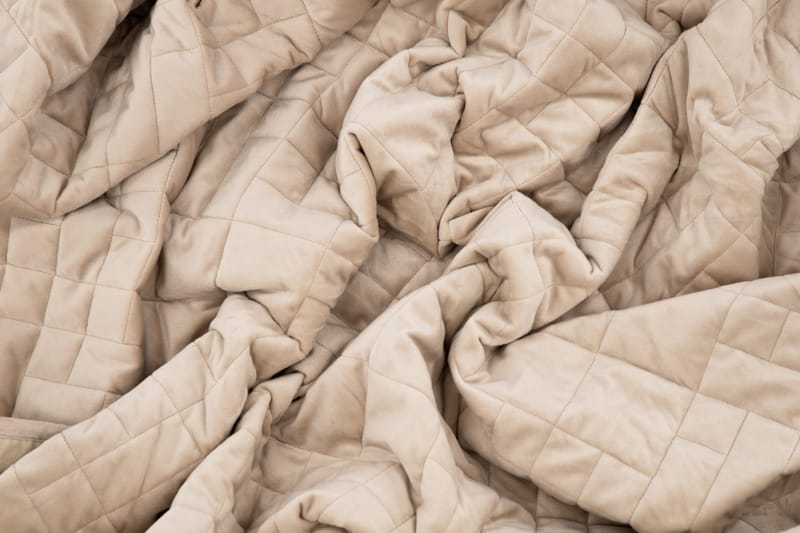Päiväpeite Jilly 80x260 cm - Beige - Kodintekstiilit & matot - Vuodevaatteet - Päiväpeitto - Yhden hengen sängyn päiväpeitto