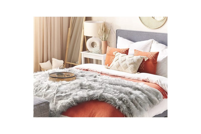 Sängynpeite Delice Harmaa - Harmaa - Kodintekstiilit & matot - Vuodevaatteet - Päiväpeitto - Yhden hengen sängyn päiväpeitto