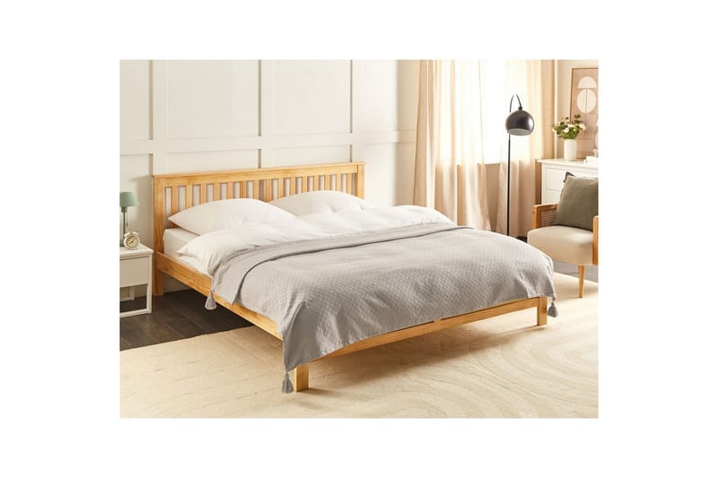 Sängynpeite Lindula Beige, 150x200 cm - Beige, 150x200 cm - Kodintekstiilit & matot - Vuodevaatteet - Päiväpeitto
 - Yhden hengen sängyn päiväpeitto