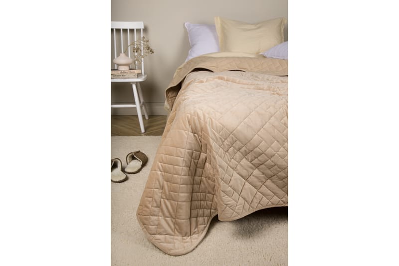 Päiväpeite Jilly 260x260 cm - Beige - Kodintekstiilit & matot - Vuodevaatteet - Päiväpeitto
 - Yhden hengen sängyn päiväpeitto
