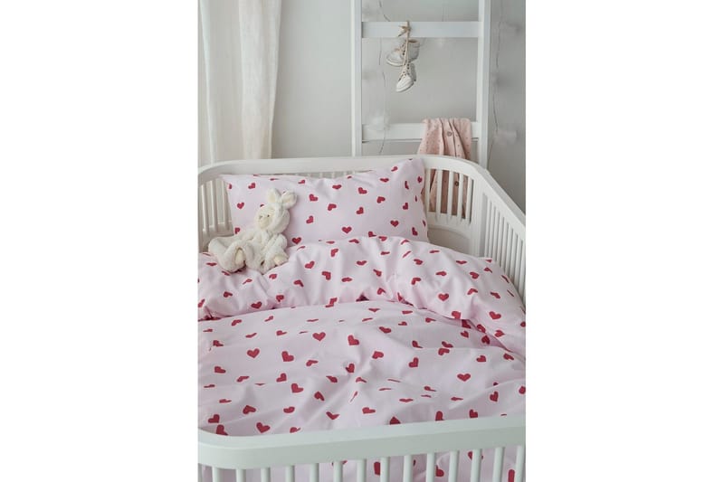 Pussilakanasetti Pinnasänkyyn 2-osainen Hjärtrud - Vaaleanpunainen - Kodintekstiilit & matot - Vuodevaatteet - Peitto
 - Tuplapeitto
