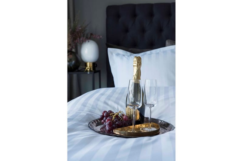 Pussilakana Hotelli Satiiniraita 28 mm 150 x 230 cm Valkoinen - Kodintekstiilit & matot - Vuodevaatteet - Peitto
 - Tuplapeitto