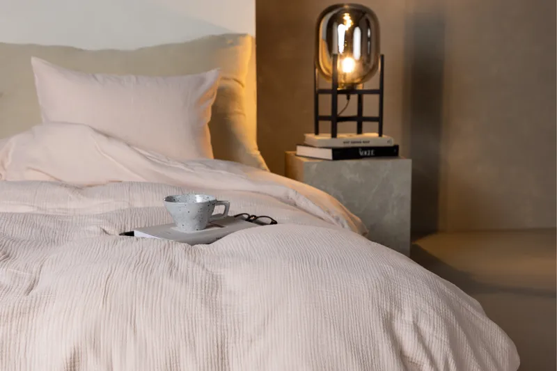 Mila Vuodevaatesetti - Vaaleanpunainen - Kodintekstiilit & matot - Vuodevaatteet - Pussilakanasetti
 - Pussilakanasetti yhden hengen sänkyyn