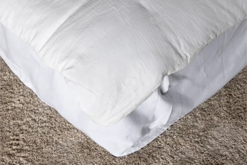 Mila Vuodevaatesetti - Valkoinen - Kodintekstiilit & matot - Vuodevaatteet - Pussilakanasetti
 - Pussilakanasetti yhden hengen sänkyyn