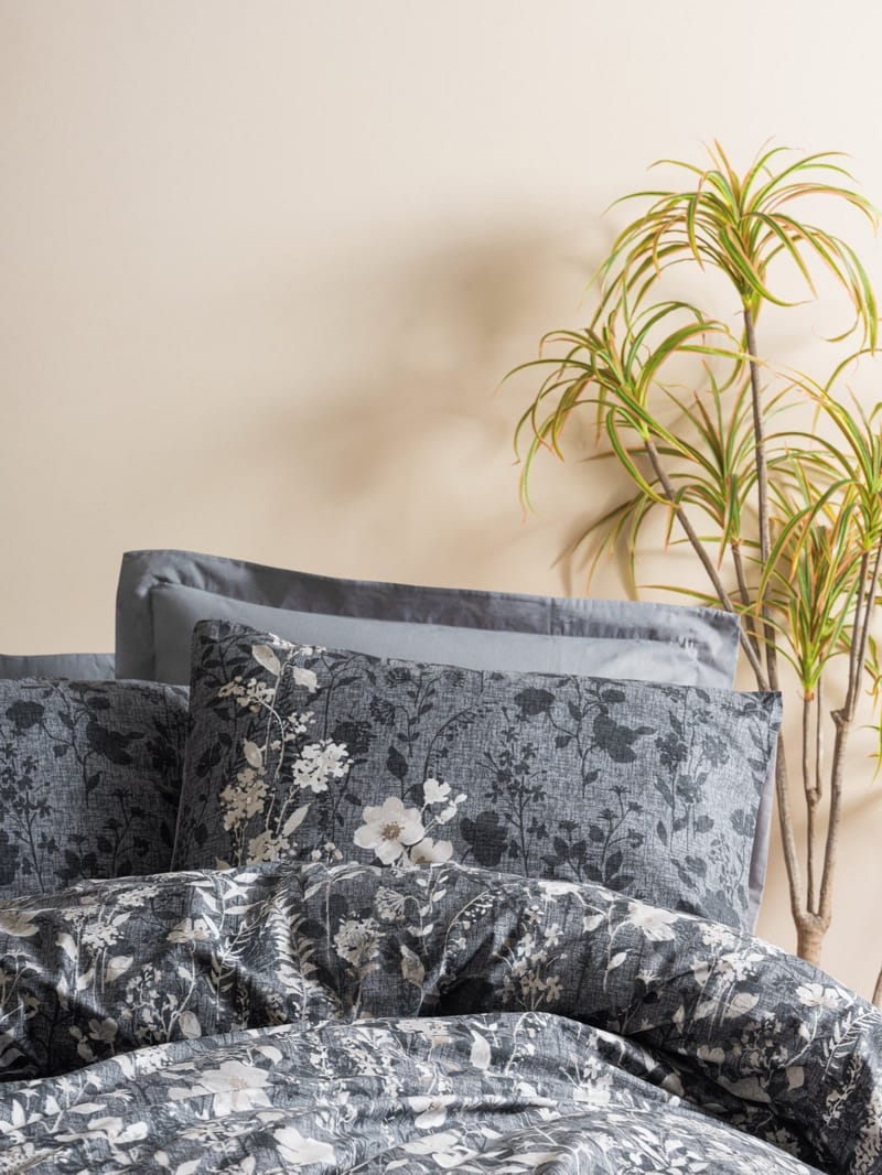 Bravenor vuodevaatesetti 240x220 cm - Kodintekstiilit & matot - Vuodevaatteet - Pussilakanasetti - Pussilakanasetti parisänkyyn