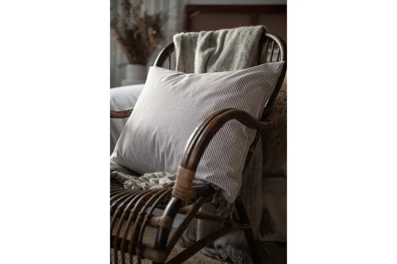 Pussilakanasetti Yhden hengen sänky 2-Osainen Thelma Stripe - Ruskea - Kodintekstiilit & matot - Vuodevaatteet - Pussilakanasetti
 - Pussilakanasetti parisänkyyn