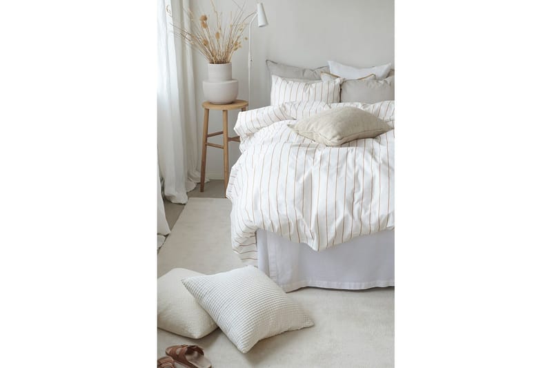 Pussilakanasetti Parisänky Kolmiosainen Saga - Oranssi - Kodintekstiilit & matot - Vuodevaatteet - Pussilakanasetti
 - Pussilakanasetti parisänkyyn