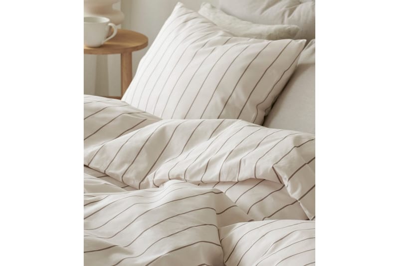 Pussilakanasetti Parisänky Kolmiosainen Saga - Liina - Kodintekstiilit & matot - Vuodevaatteet - Pussilakanasetti
 - Pussilakanasetti parisänkyyn