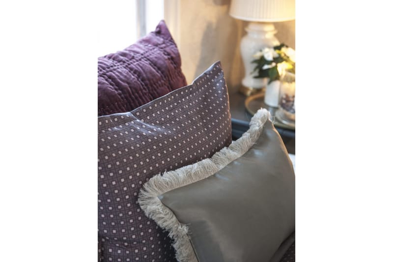 Tyynyliina Bordeaux 40x60 cm Burgundy/Sametti - Borås Cotton - Kodintekstiilit & matot - Vuodevaatteet