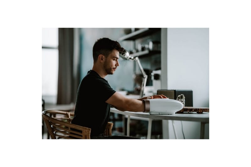 Käsihierontalaite Medivon Valkoinen - Valkoinen - Kotitalous - Hyvinvointi & terveys - Hieronta & itsehoito - Hierontalaitteet - Lihashuoltovasara