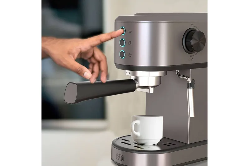Espressokeitin Black+Decker 1350W - Kotitalous - Keittiökoneet - Kahvinkeittimet & kahvitarvikkeet - Espressokone