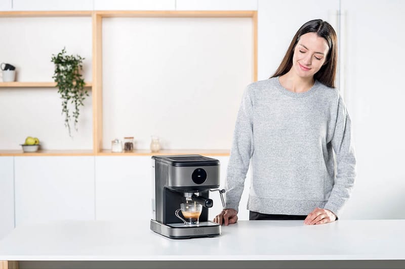 Espressokeitin Black+Decker 20 bar - Harmaa - Kotitalous - Keittiökoneet - Kahvinkeittimet & kahvitarvikkeet - Espressokone