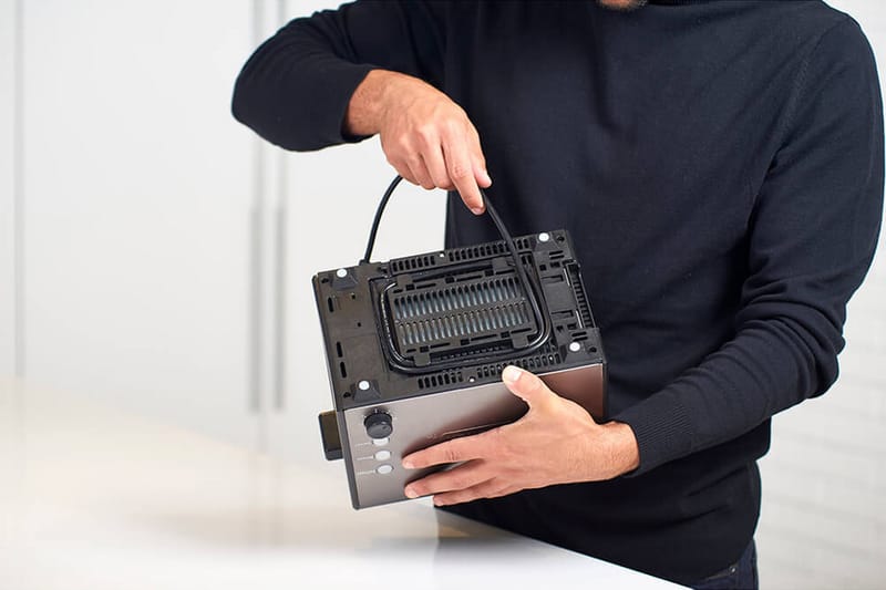 Leivänpaahdin Black+Decker 2 laitetta kiillotettu teräs - Harmaa - Kotitalous - Keittiökoneet - Lämmittäminen & keittäminen - Leivänpaahdin