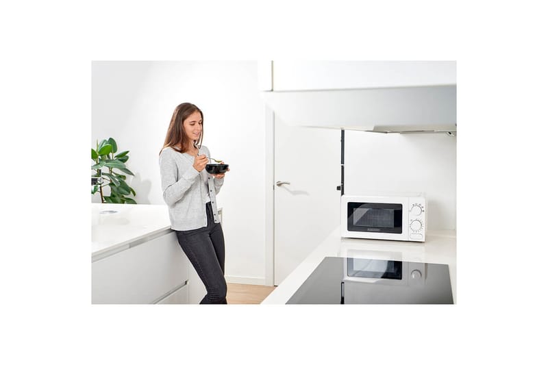 Mikroaaltouuni Black+Decker 700W 20L Valkoinen - Valkoinen - Kotitalous - Keittiökoneet - Lämmittäminen & keittäminen - Mikroaaltouuni