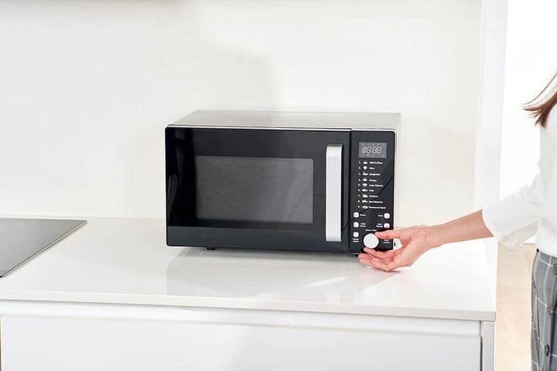Mikroaaltouuni Black+Decker Digitaalinen 900W 23L Musta - Musta - Kotitalous - Keittiökoneet - Lämmittäminen & keittäminen - Mikroaaltouuni