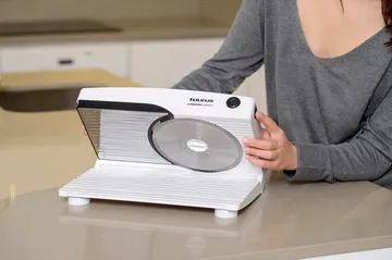 Leikkuukone Taurus Cutmaster Compact 100 W 17 cm - Hopea - Kotitalous - Keittiökoneet - Leikkaaminen & jauhaminen - Siivutuskone