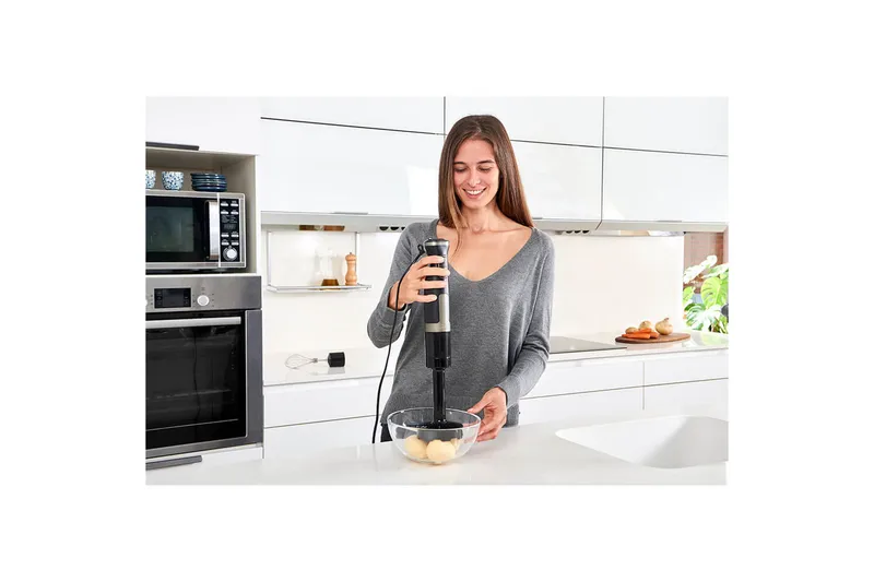 Sauvasekoitinsetti Black+Decker 1500W - Musta - Kotitalous - Keittiökoneet - Sekoittaminen & pilkkominen - Sauvasekoitin