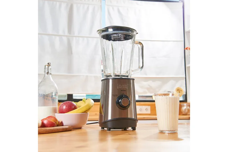 Kannusekoitin Black+Decker 800W 1,5L Harjattua Terästä - Harmaa - Kotitalous - Keittiökoneet - Sekoittaminen & pilkkominen - Tehosekoitin