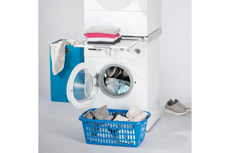 Päällekkäin sijoittamisen sarja Xavax Pesukoneelle/kuivausrummulle, valkoinen - Valkoinen - Kotitalous - Kodinkoneet - Pyykinpesukoneet - Pyykinpesukone tarvikkeet