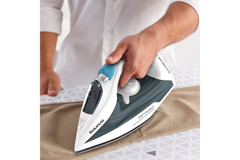 Höyrysilitysrauta Taurus Bali 3200 X-Slide - Sininen||Valkoinen - Kotitalous - Siivous & vaatehuolto - Vaatehuolto - Höyrysilitysrauta & höyryasema