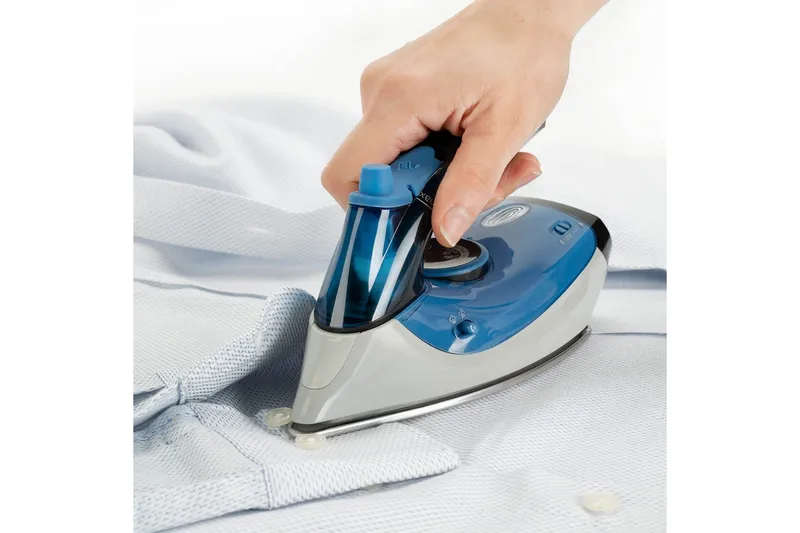 Matkasilitysrauta Black+Decker 1100W Sininen/Musta - Sininen||Musta - Kotitalous - Siivous & vaatehuolto - Vaatehuolto - Matkasilitysrauta