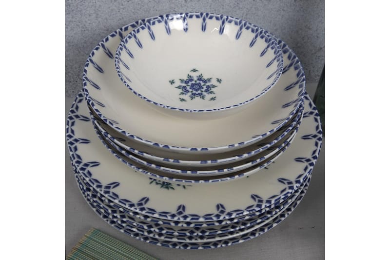 Lautassetti Subatan 24 osaa - Posliini/Valkoinen - Kotitalous - Tarjoilu & kattaus - Astiasto