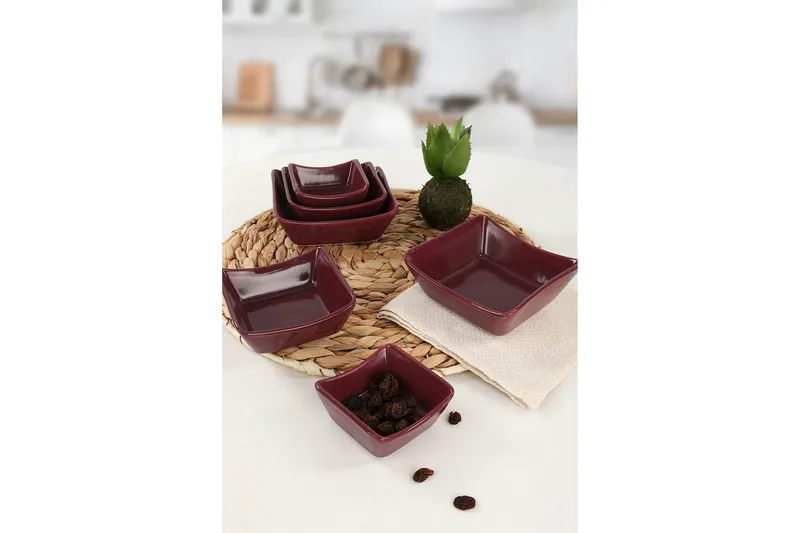 Leipälautaset - Tummaliila - Kotitalous - Tarjoilu & kattaus - Astiasto