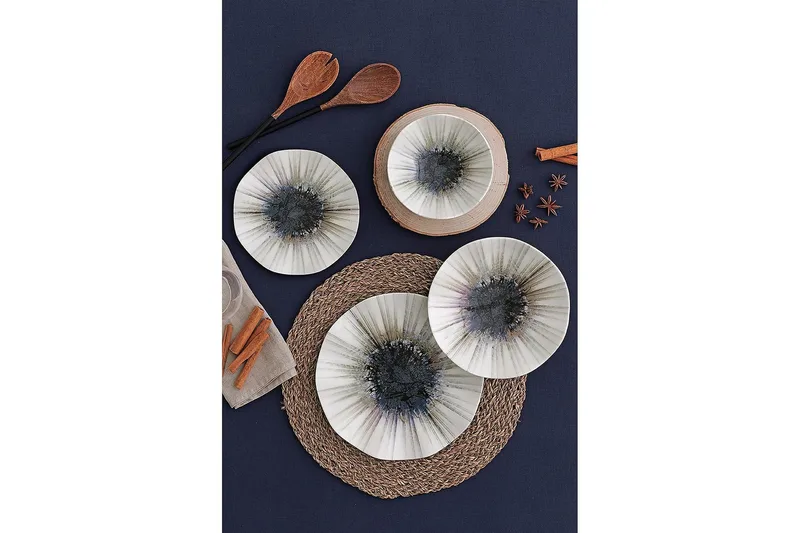 Lautassetti Subatan 24 osaa - Posliini/Monivärinen - Kotitalous - Tarjoilu & kattaus - Astiasto - Neliskulmainen lautanen